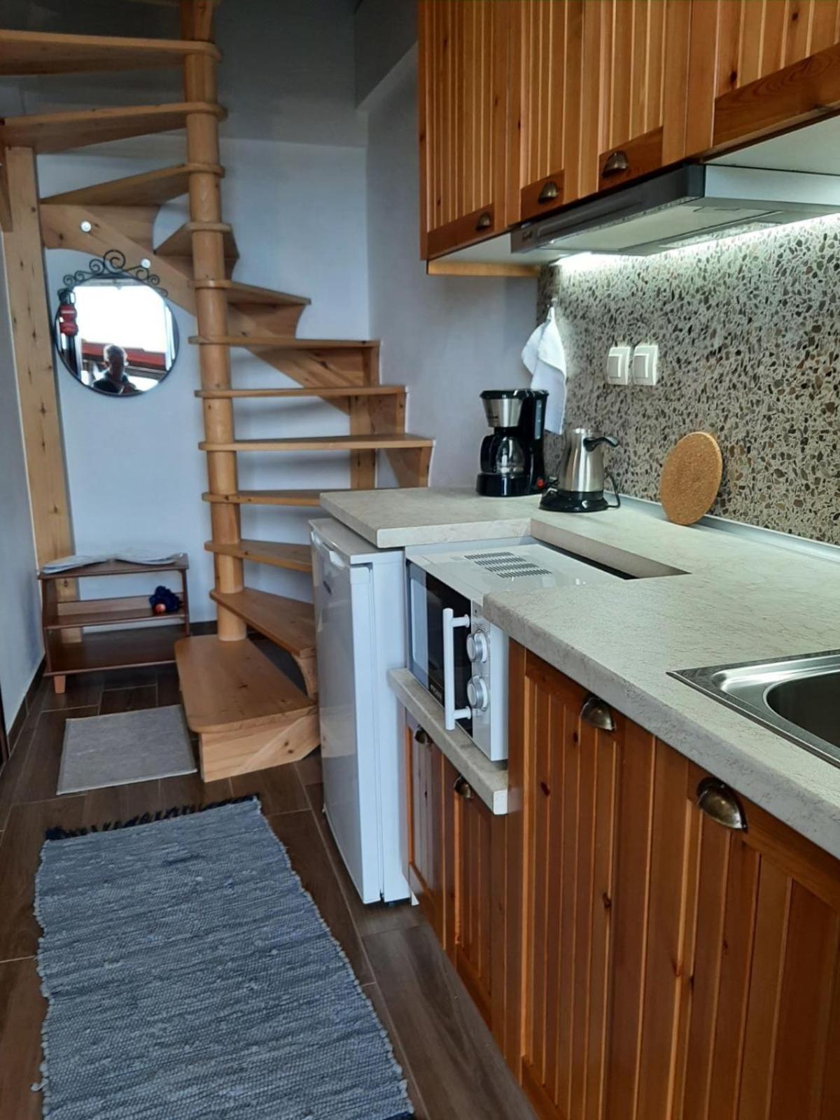 Apartment To Patriko Mas Guesthouse-2 *